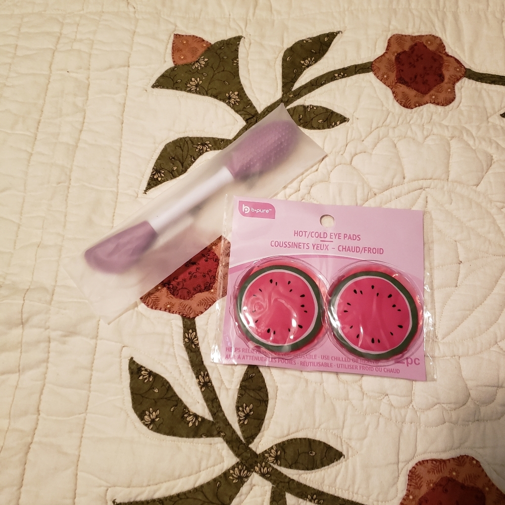 Mario Badescu Freeman Sephora First Aid Beauty Medicube Self Care Bundle - Picture 7 of 12
